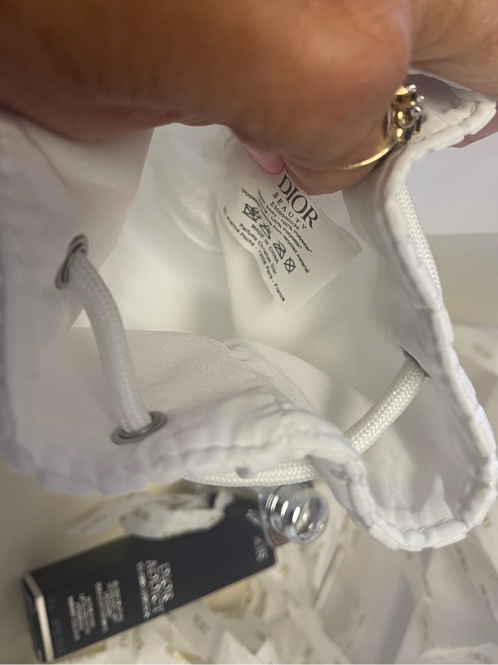2Pc Dior NIB Glass Lipstick Rose Charms & Cosmetic Bag +sample scent & LgGiftBox - Picture 12 of 16